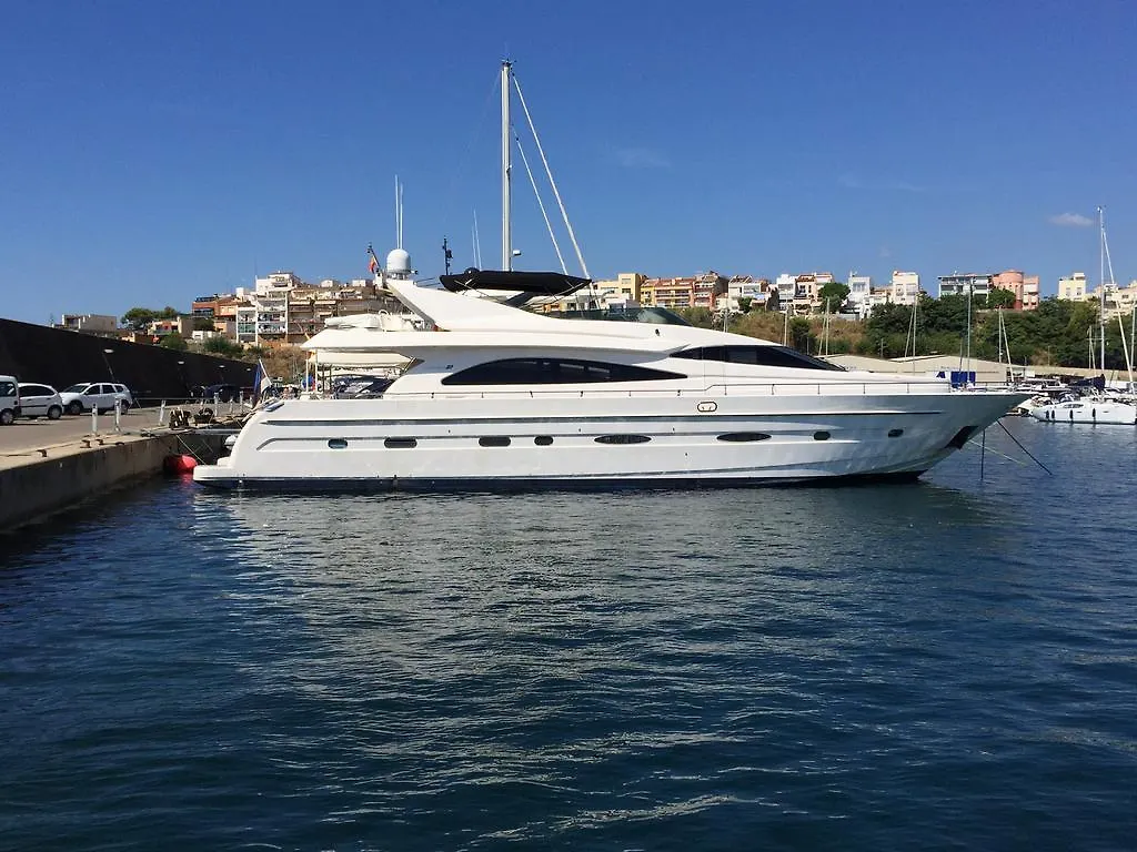 Motor Yacht Dandy Hotell Barcelona